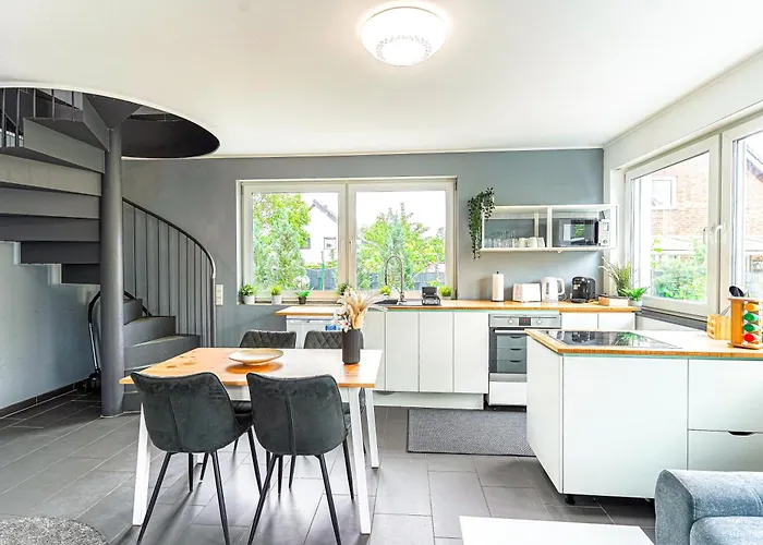 Apartment Koeln アパート *